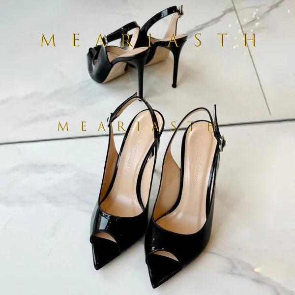 Women Shoes Japanese Brand - Patent Leather Sandals In Black Gradient