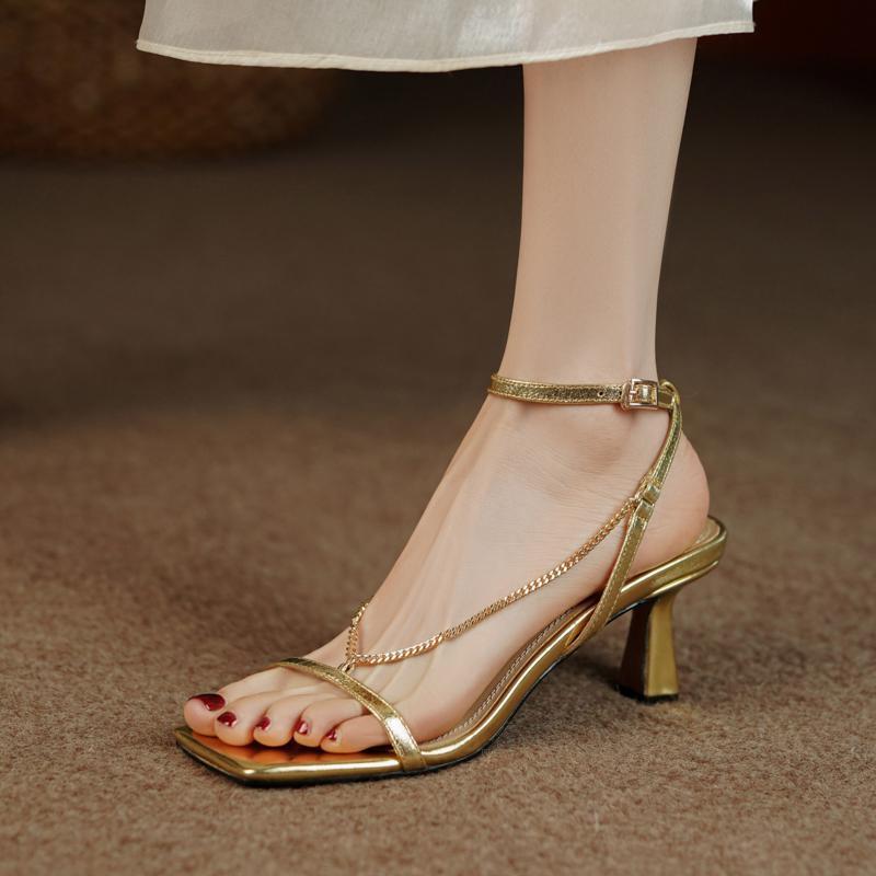 Gold Women's Fashion Sandals,  - Gold Chain Sandal recension och pris