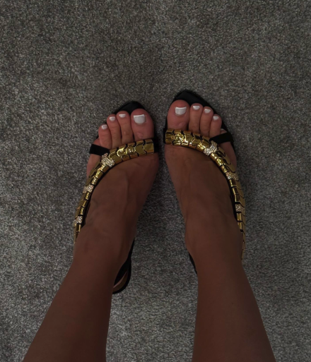 Gold metal chain sexy leather  - Gold Chain Sandal recension och pris