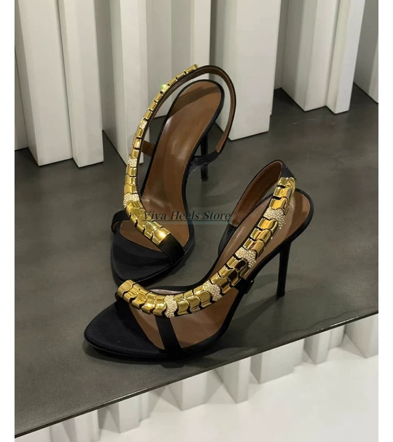Gold metal chain sexy leather  - Gold Chain Sandal recension och pris