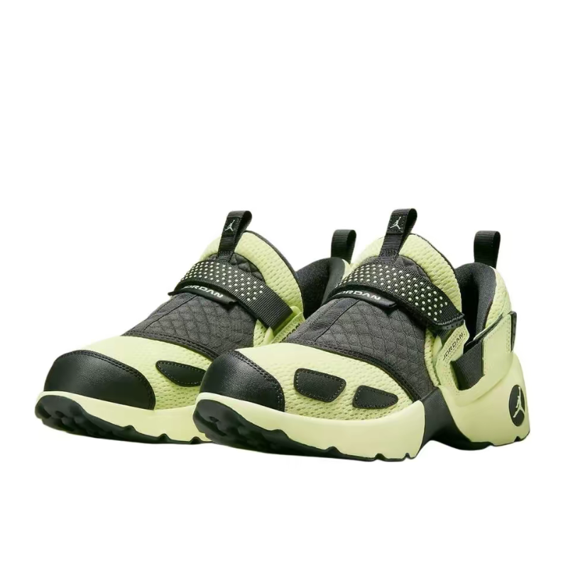 Nike Air Jordan Trunner LX Wom - Women'S Shoes Nike Jordan recension och pris