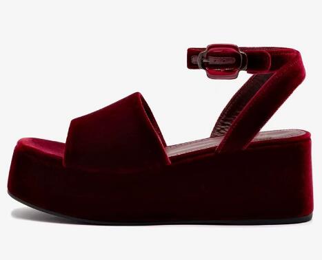 Burgundy Velvet Round Open Toe - Ankle Strap Heels recension och pris
