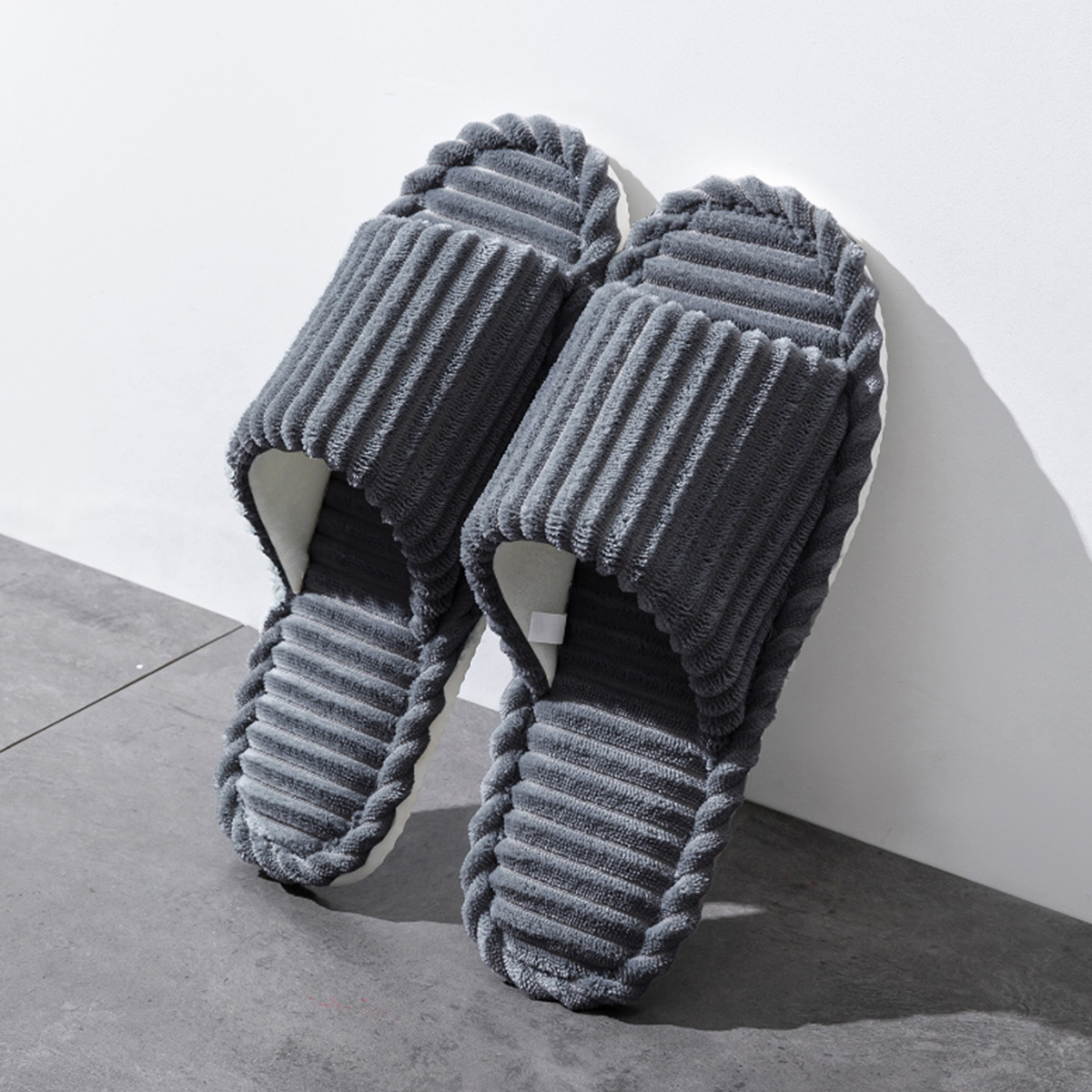 Open-Toe Breathable House Slip - Mule Slip On recension och pris