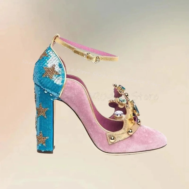 Court Style Crystal Crown Desi - Court Heel Pointed recension och pris